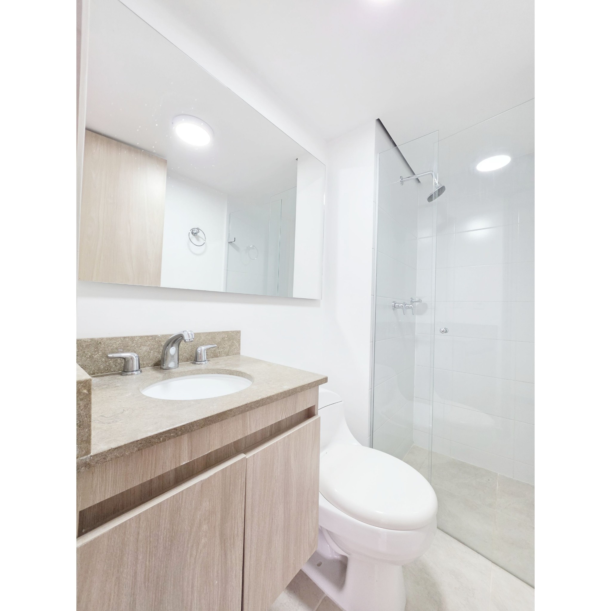 Apartamento en venta en La Cuenca, Envigado · foto 5 de 8
