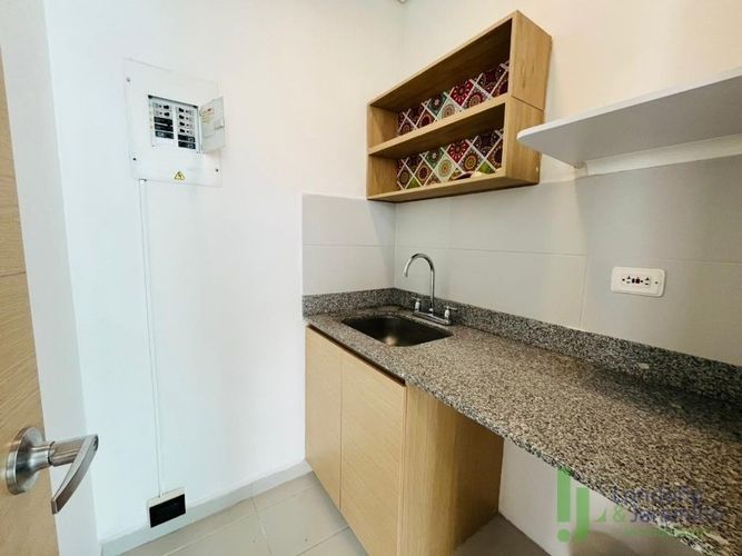 Oficina en venta en Villa Carlota, Medellín, 80 m² · foto 5 de 8