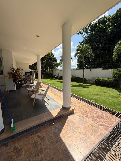 Casa de 5 alcobas en venta en La Españolita, Piedecuesta, 560 m² · foto 6 de 24