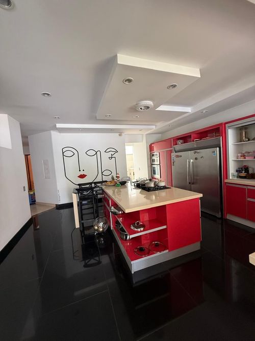 Casa de 5 alcobas en venta en La Españolita, Piedecuesta, 560 m² · foto 11 de 24