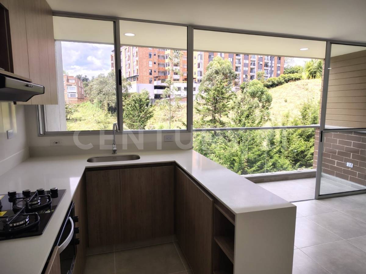 Apartamento en arriendo en La Ceja · foto 8 de 18