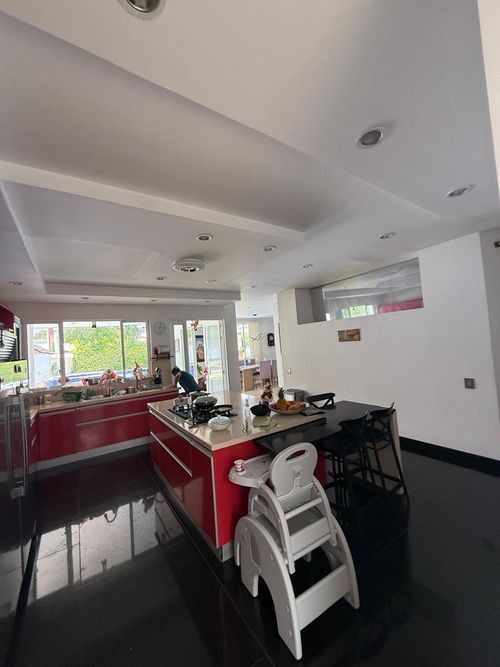 Casa de 5 alcobas en venta en La Españolita, Piedecuesta, 560 m² · foto 13 de 24