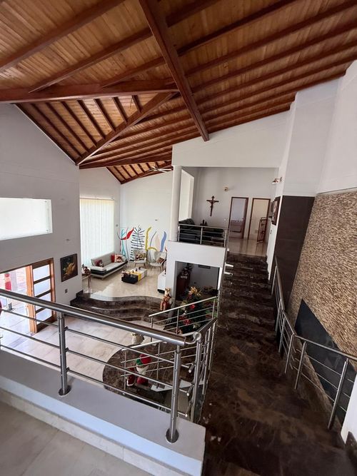 Casa de 5 alcobas en venta en La Españolita, Piedecuesta, 560 m² · foto 22 de 24