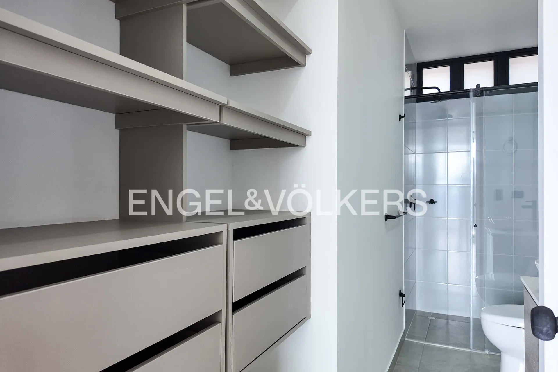 Apartamento en venta en Loma De Las Brujas, Envigado · foto 10 de 13