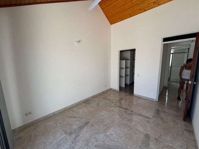 Casa de 3 alcobas en arriendo en Aqualina, Girardot, 118 m² · foto 6 de 24