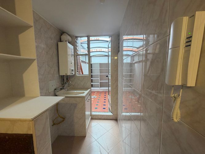 Apartamento de 3 alcobas en arriendo en Paulo Vi, Bogotá, 82 m² · foto 6 de 10