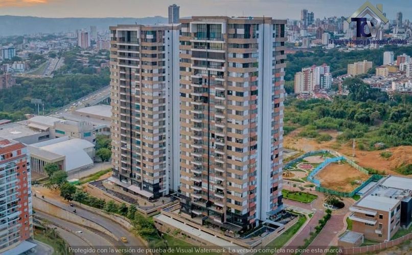 Apartamento de 3 alcobas en venta en El Tejar, Bucaramanga, 168 m² · foto 2 de 24