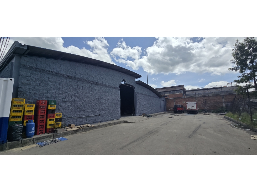 Bodega en Arriendo en Fontibon, Bogotá
