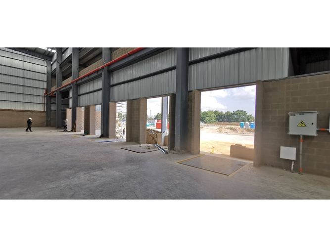 Bodega en arriendo en Siberia, Cota · foto 2 de 21