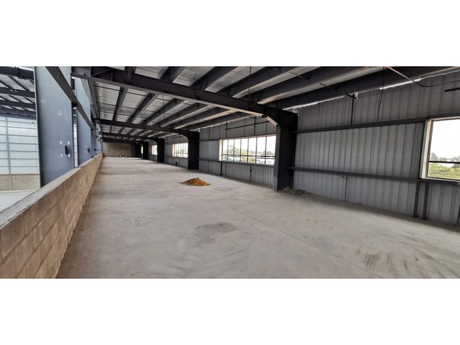Bodega en arriendo en Siberia, Cota · foto 3 de 21
