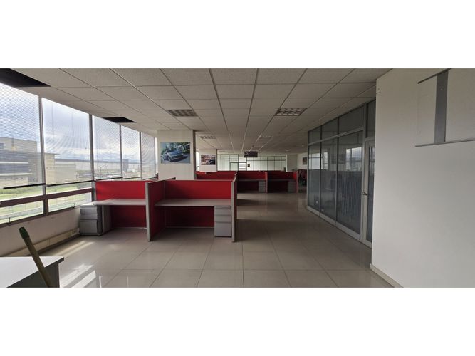 Oficina en arriendo en Siberia, Cota, 600 m² · foto 8 de 14