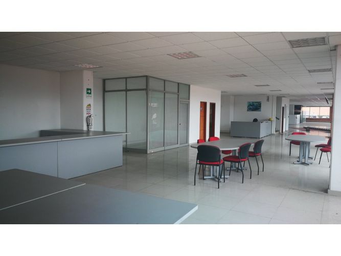 Oficina en arriendo en Siberia, Cota, 600 m² · foto 9 de 14