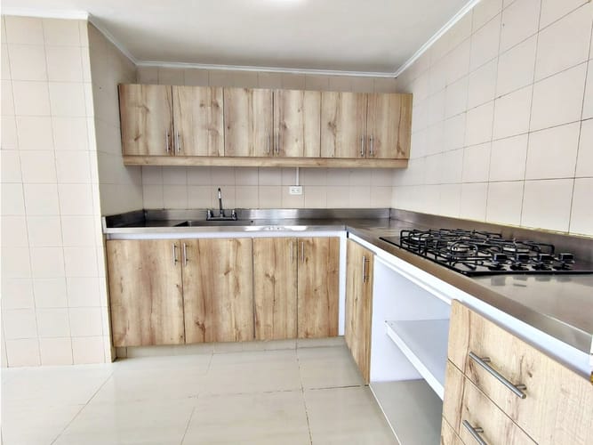 Apartamento de 3 alcobas en venta en El Poblado, Medellín, 87 m² · foto 5 de 20