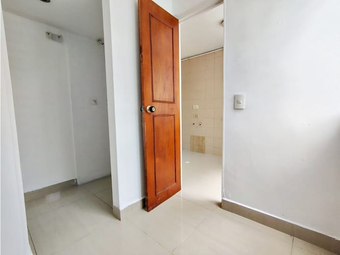 Apartamento de 3 alcobas en venta en El Poblado, Medellín, 87 m² · foto 8 de 20