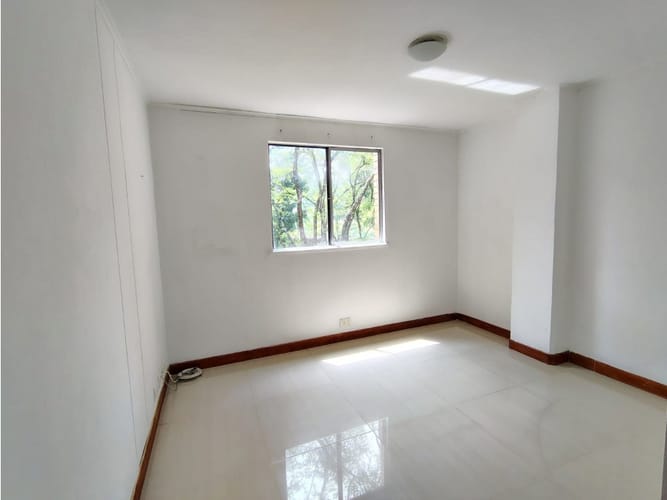 Apartamento de 3 alcobas en venta en El Poblado, Medellín, 87 m² · foto 14 de 20