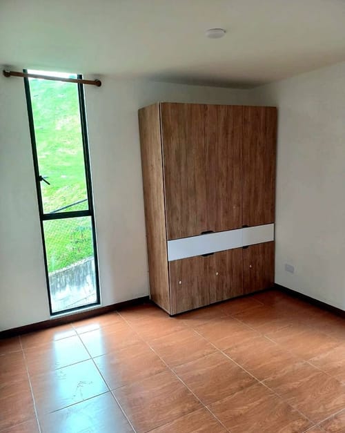 Apartamento de 3 alcobas en venta en Las Cruces, Bogotá, 54 m² · foto 3 de 11