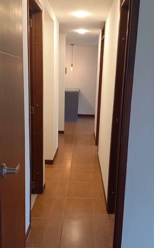 Apartamento de 3 alcobas en venta en Las Cruces, Bogotá, 54 m² · foto 4 de 11