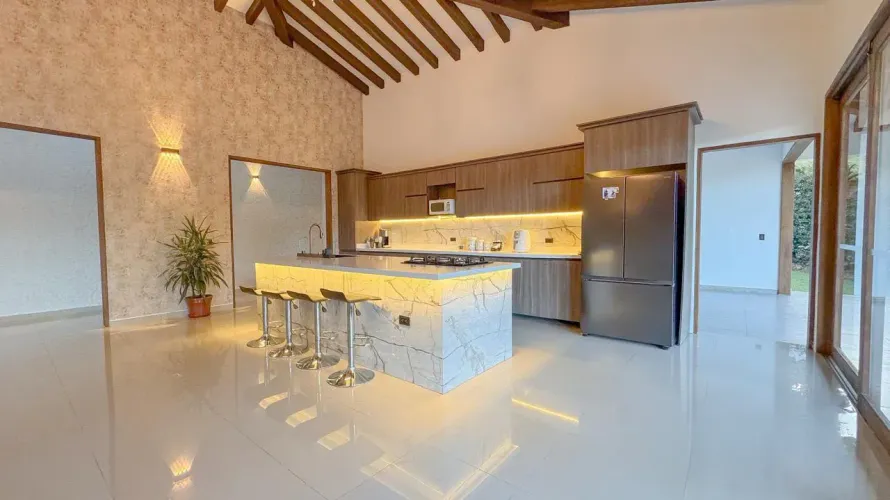 Finca en venta en Sajonia, Rionegro, 4000 m² · foto 14 de 22