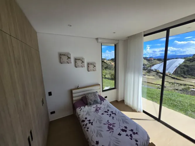 Casa de 4 alcobas en venta en Rio Abajo, Rionegro · foto 20 de 24