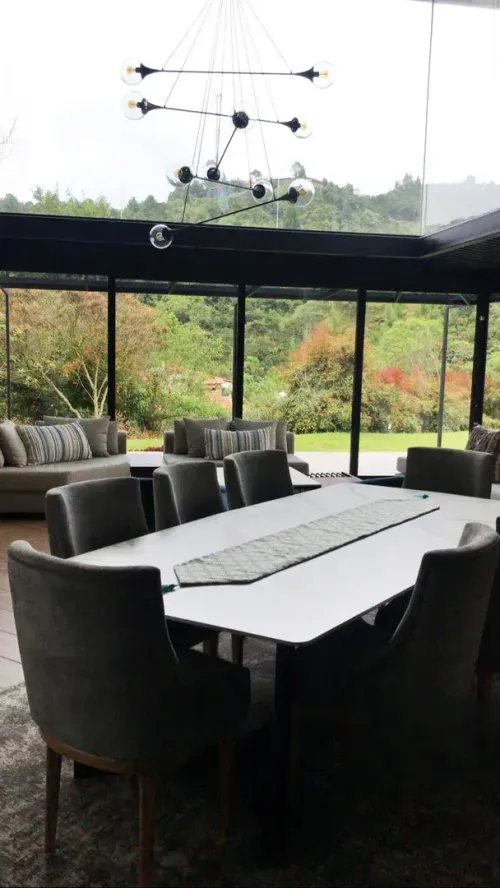 Casa de 5 alcobas en venta en La Pradera, Envigado, 1410 m² · foto 4 de 20