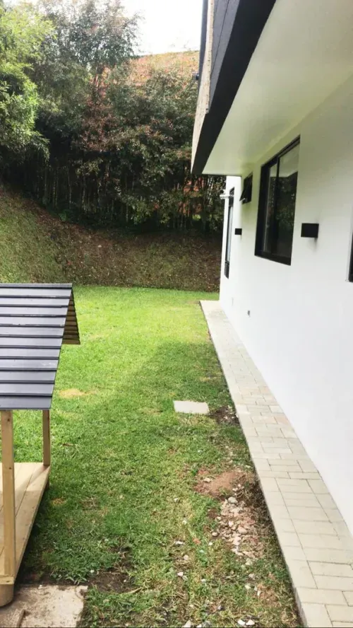 Casa de 5 alcobas en venta en La Pradera, Envigado, 1410 m² · foto 11 de 20