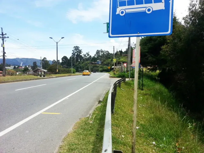 Lote en venta en Bellavista, Guarne, 26311 m² · foto 16 de 16