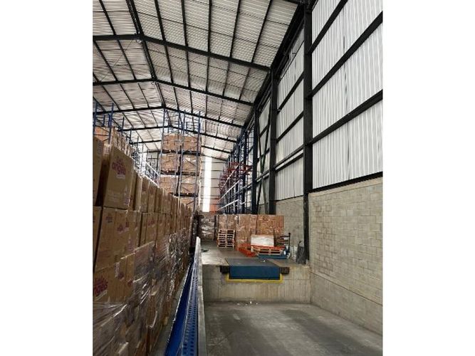 Bodega en arriendo en Acopi, Yumbo, 1000 m² · foto 9 de 22