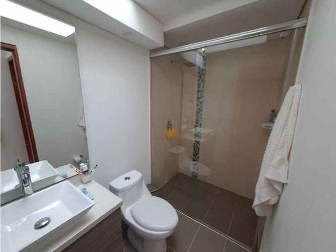 Casa de 3 alcobas en venta en San Jose De Bavaria, Bogotá, 280 m² · foto 3 de 20
