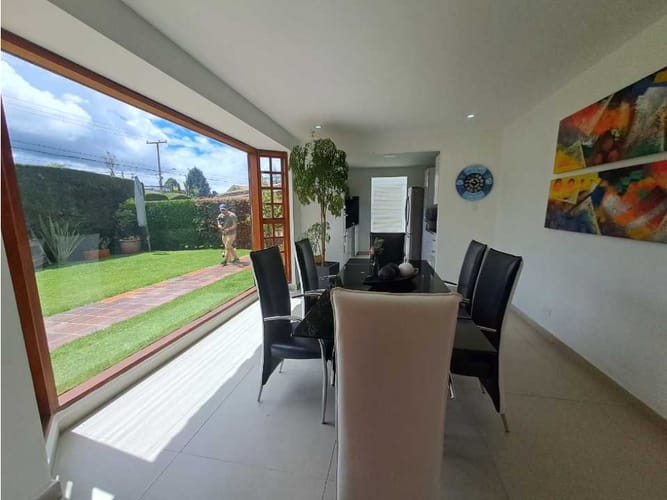 Casa de 3 alcobas en venta en San Jose De Bavaria, Bogotá, 280 m² · foto 19 de 20