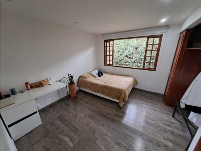 Casa de 3 alcobas en venta en San Jose De Bavaria, Bogotá, 340 m² · foto 6 de 19