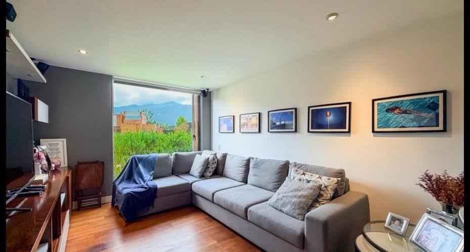 Casa de 5 alcobas en venta en Lagos De Torca, Bogotá, 400 m² · foto 16 de 17