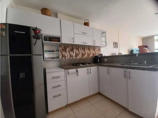 Apartamento de 3 alcobas en venta en Aguacatal, Cali, 67 m² · foto 5 de 24