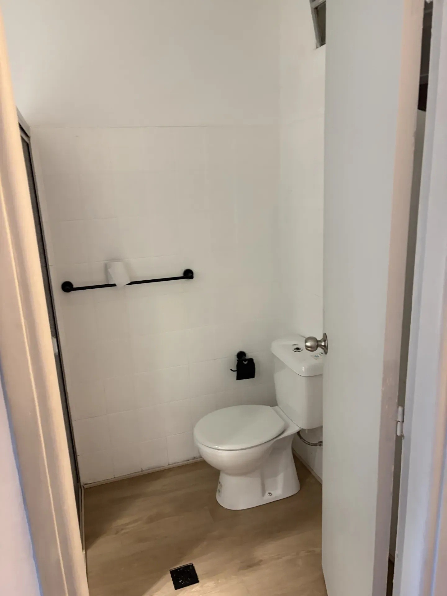ALQUILER EN BARRIO SUR, 1 DORMITORIO, PISO 2 AL FRENTE, TERRAZA LAVADERO, GASTOS COMUNES BAJOS · Foto 9
