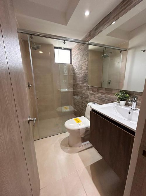 Apartamento de 3 alcobas en venta en Casa Blanca, Bogotá, 77 m² · foto 3 de 18
