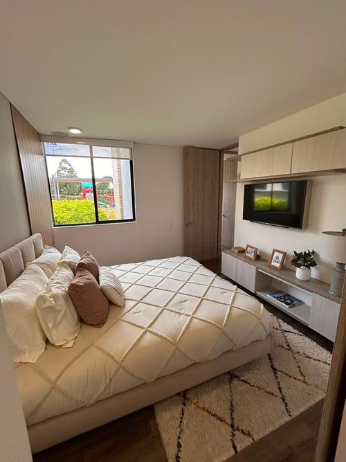 Apartamento de 3 alcobas en venta en Casa Blanca, Bogotá, 77 m² · foto 6 de 18