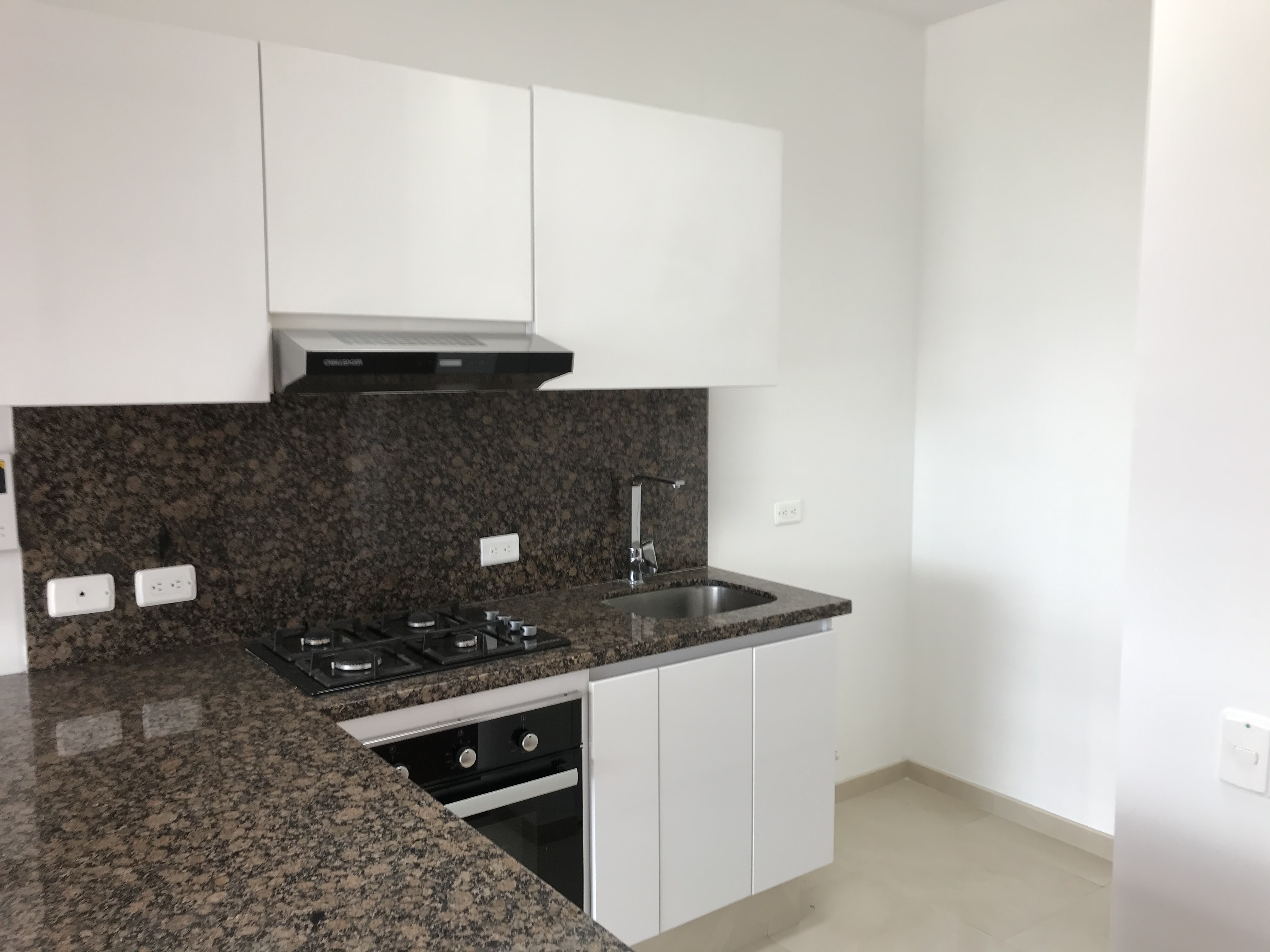 Apartamento en venta en La Calleja, Bogotá · foto 5 de 17