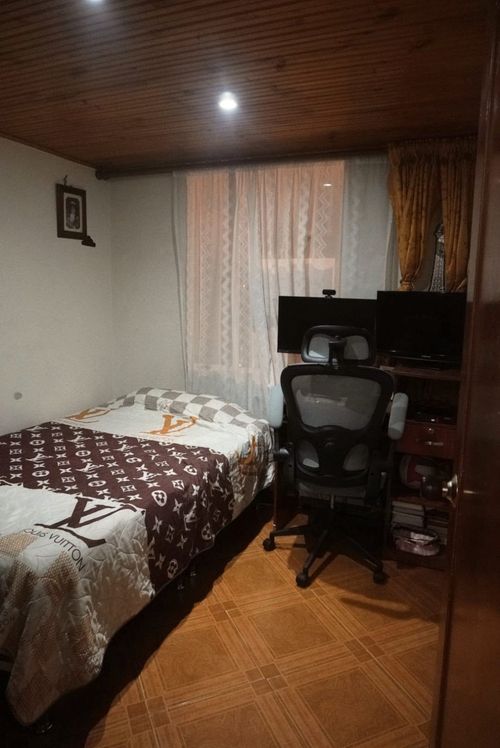 Casa de 3 alcobas en venta en La Cabana, Bogotá, 68 m² · foto 9 de 14