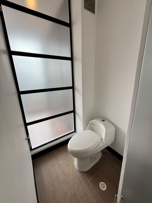 Apartaestudio en venta en Chicó Navarra, Bogotá, 60 m² · foto 10 de 16