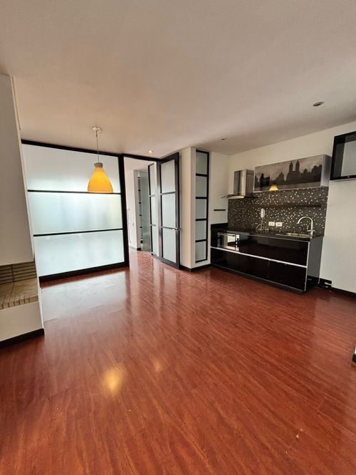 Apartaestudio en venta en Chicó Navarra, Bogotá, 60 m² · foto 6 de 16