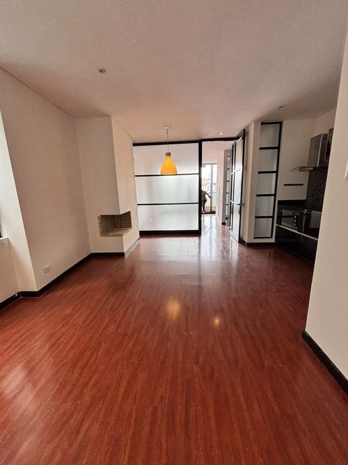 Apartaestudio en venta en Chicó Navarra, Bogotá, 60 m² · foto 14 de 16