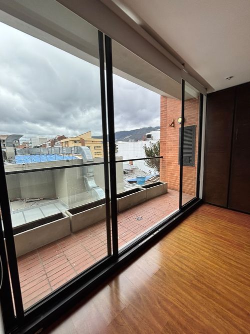 Apartaestudio en venta en Chicó Navarra, Bogotá, 60 m² · foto 16 de 16