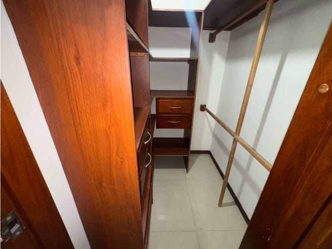 Apartamento de 3 alcobas en arriendo en Cuarta Brigada, Medellín, 95 m² · foto 10 de 13