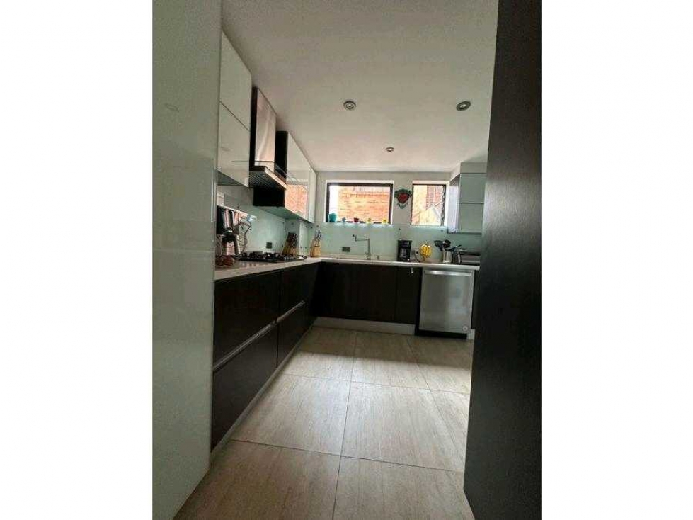Apartamento en venta en Santa Barbara, Bogotá · foto 9 de 24