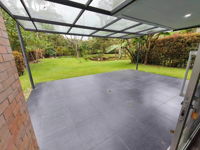 Casa de 5 alcobas en venta en Llano Grande, Rionegro, 363 m² · foto 5 de 24