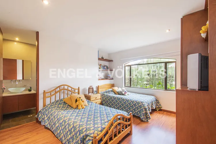 Casa de 4 alcobas en venta en Conejera, Bogotá, 451 m² · foto 12 de 17