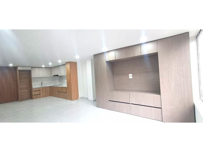 Apartamento de 1 alcoba en venta en San Felipe, Bogotá, 42 m² · foto 2 de 9