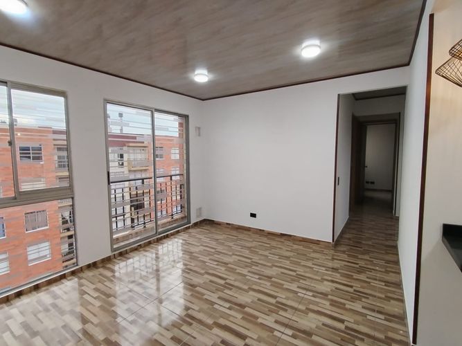 Apartamento de 3 alcobas en venta en Conjunto Residencial Abundara, Madrid, 64 m² · foto 5 de 17