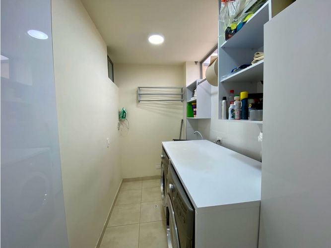 Casa de 4 alcobas en venta en Chuntame, Cajicá, 262 m² · foto 10 de 24