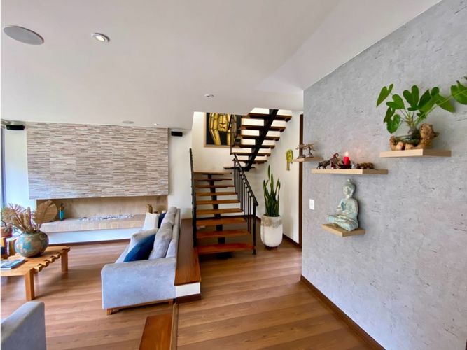 Casa de 4 alcobas en venta en Chuntame, Cajicá, 262 m² · foto 12 de 24