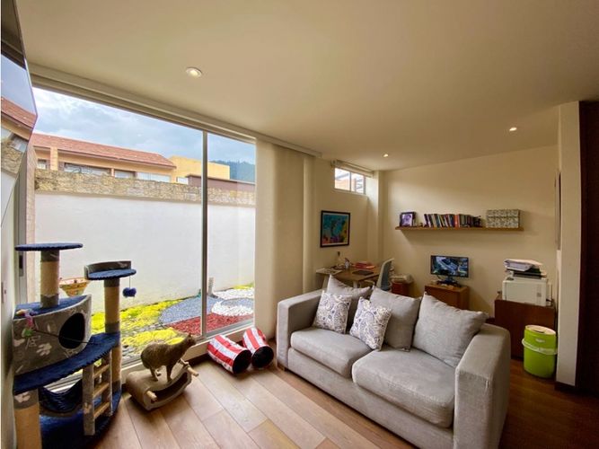 Casa de 4 alcobas en venta en Chuntame, Cajicá, 262 m² · foto 13 de 24